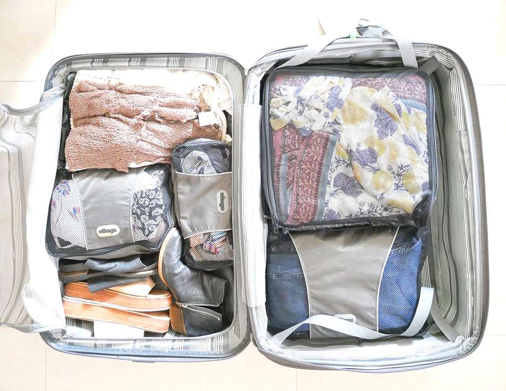 packing cubes- travel hack