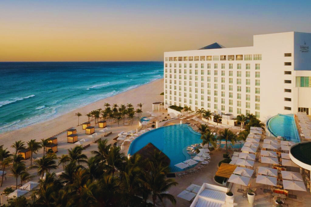 Le Blanc Spa Resort Cancun (5 star resorts in Mexico)