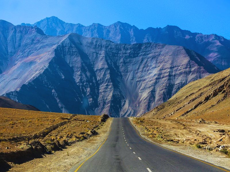 Magnetic hill (Leh)