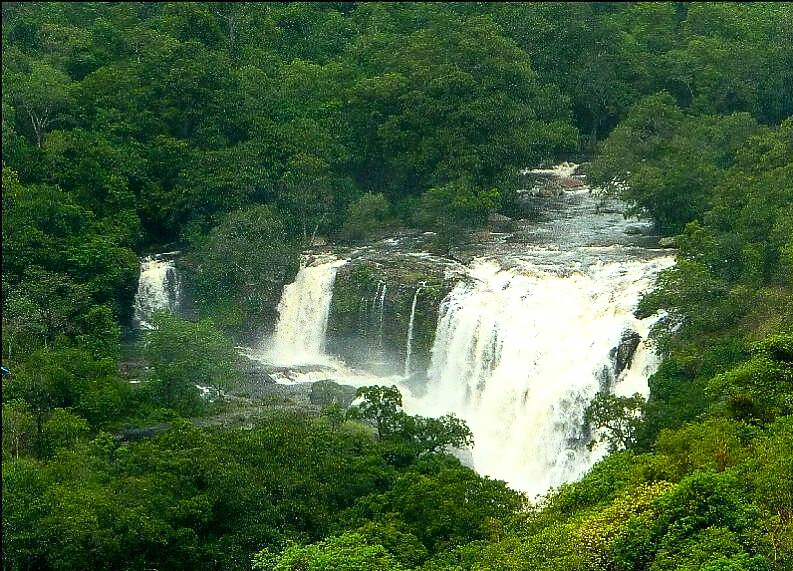 Thoovanam waterfalls (places to visit in august)