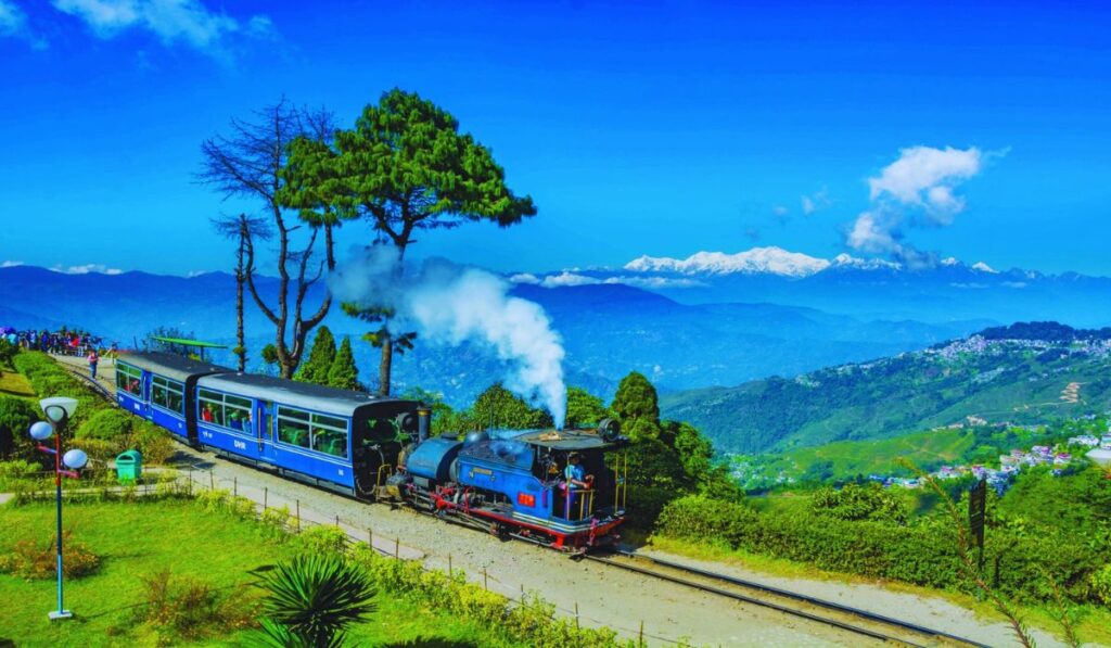 Toy train in Darjeeling (Best places for solo travel in India)