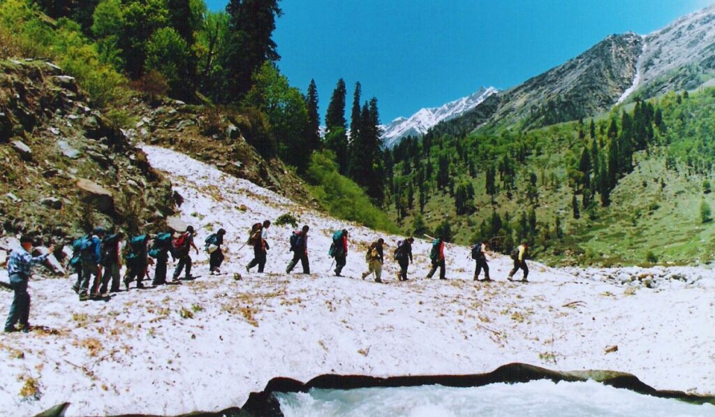 Kullu trek (Best places for solo travel in India)